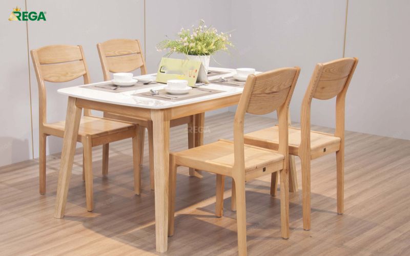 Hướng dẫn vệ sinh và bảo quản bàn ăn gỗ công nghiệp đúng cách