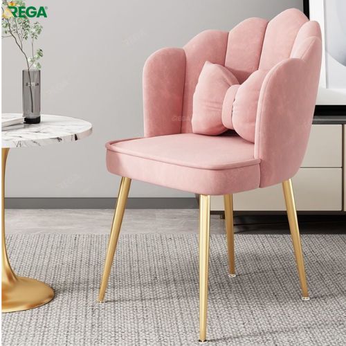 Ghế Bàn Trang Điểm Đẹp Sang Xịn Mịn, Ai Nhìn Cũng Mê Vì sao chọn một chiếc ghế phù hợp lại quan trọng?