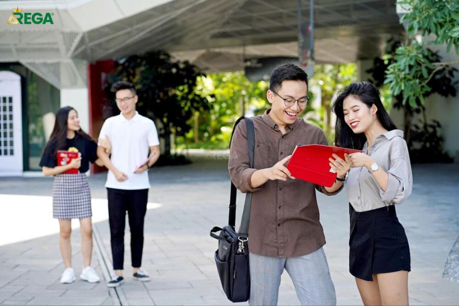 Giải Đáp Thắc Mắc Học Bằng Thạc Sĩ Quản Trị Kinh Doanh Ra Làm Gì? Chi Phí Học Thạc Sĩ Quản Trị Kinh Doanh