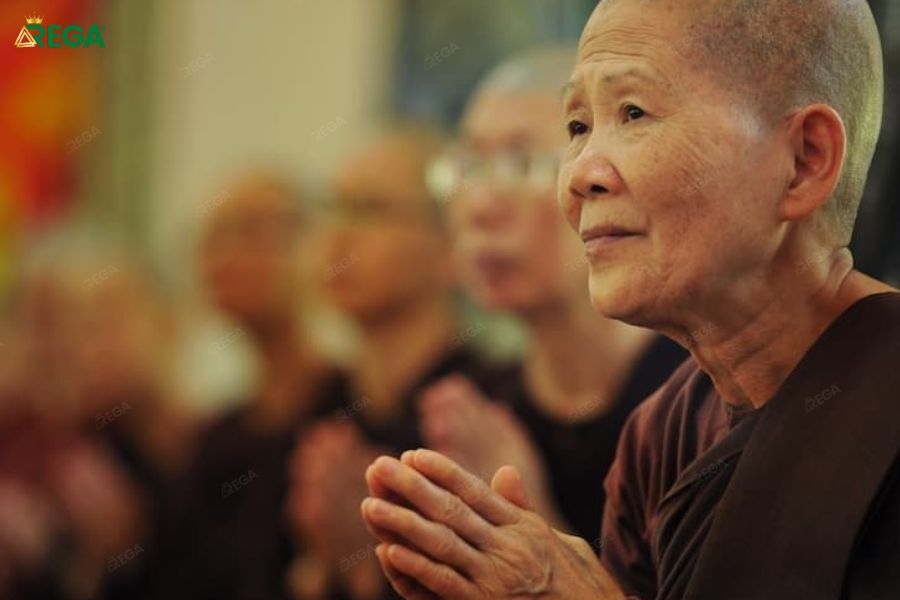 Vai trò của chánh tư duy trong việc rèn luyện tâm thức