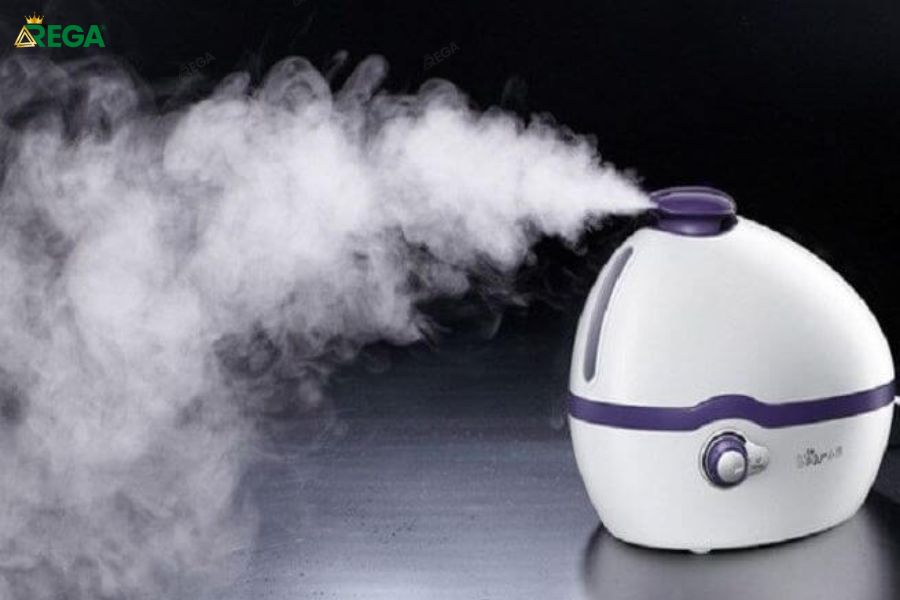 Lưu ý và cảnh báo khi sử dụng máy phun sương trong phòng ngủ, đặc biệt với trẻ nhỏ