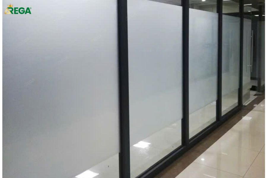 Mẫu 6 Decal giả kính mờ sang trọng