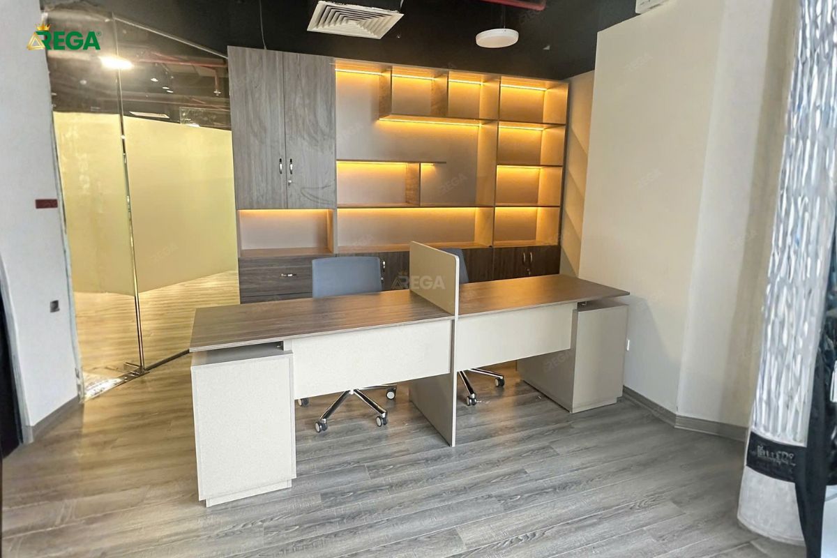 Thi công nội thất văn phòng SGO Property Cụm bàn làm việc nhân viên hiện đại, bố trí khoa học
