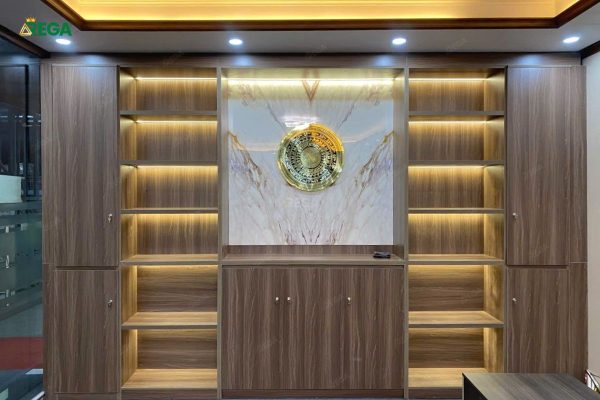 Tủ giám đốc tích hợp LED tạo điểm nhấn sang trọng