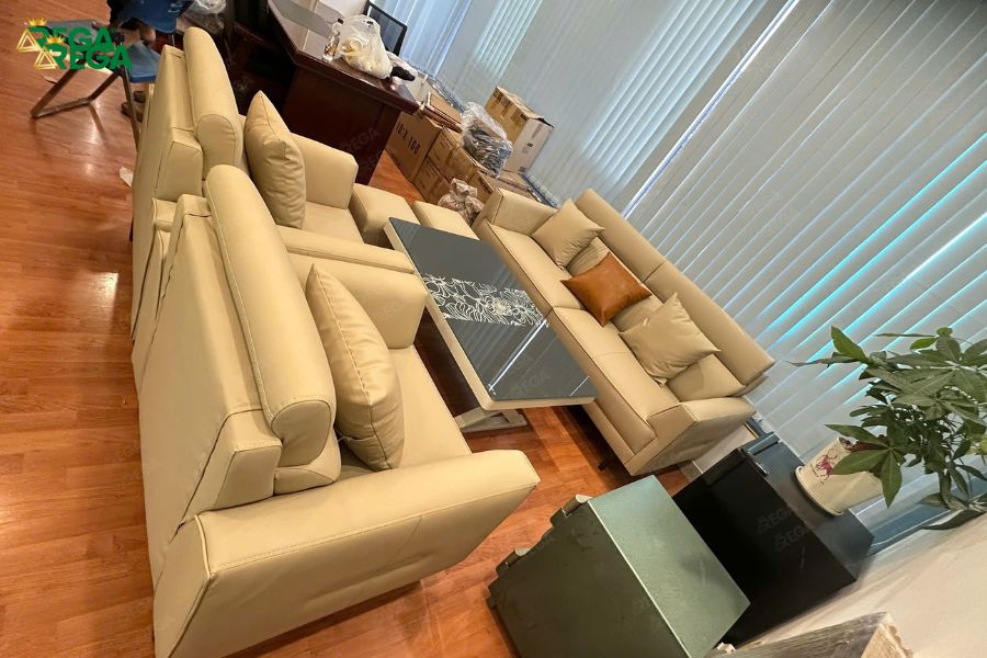 Rega Thi công nội thất công ty AE Việt Nam Bộ sofa bàn trà tiếp khách sang trọng do Rega thi công