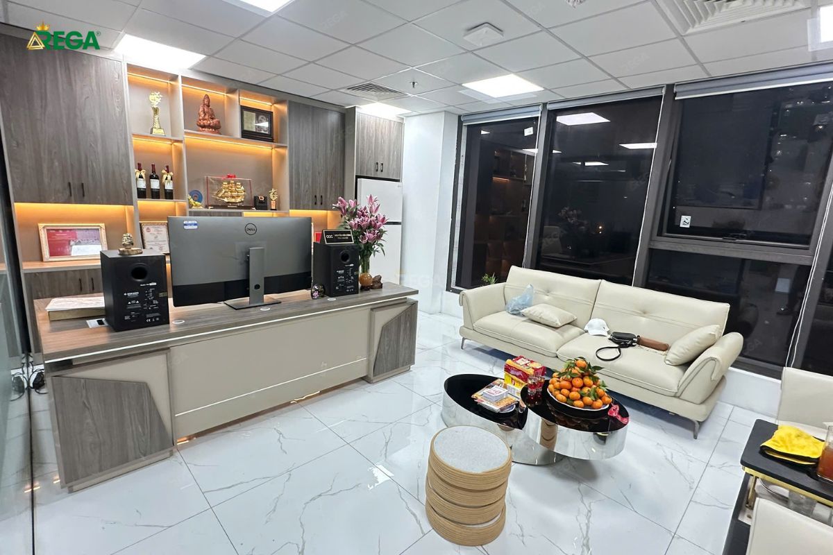 Không gian phòng giám đốc sang trọng, chuẩn điều hành