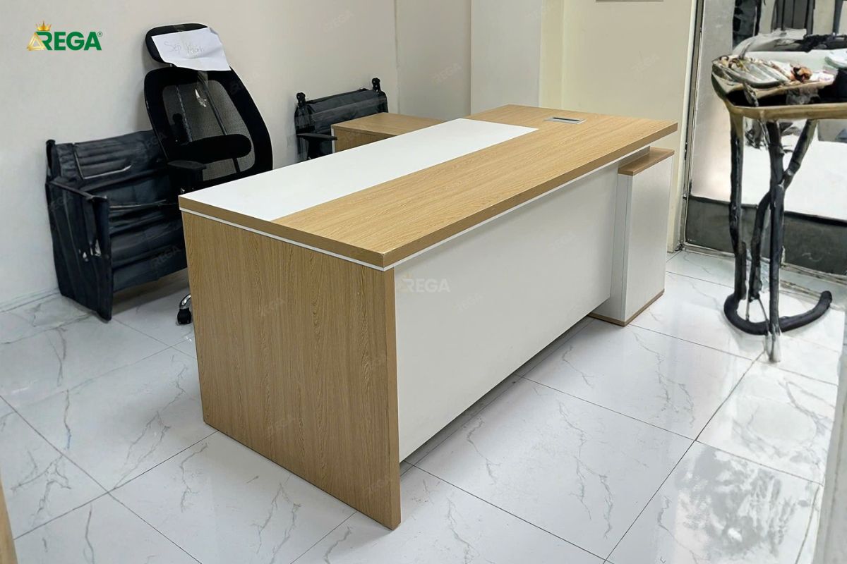 Thi công nội thất văn phòng EV AUTO THANH HÓA Không gian làm việc lãnh đạo hiện đại do Rega thi công
