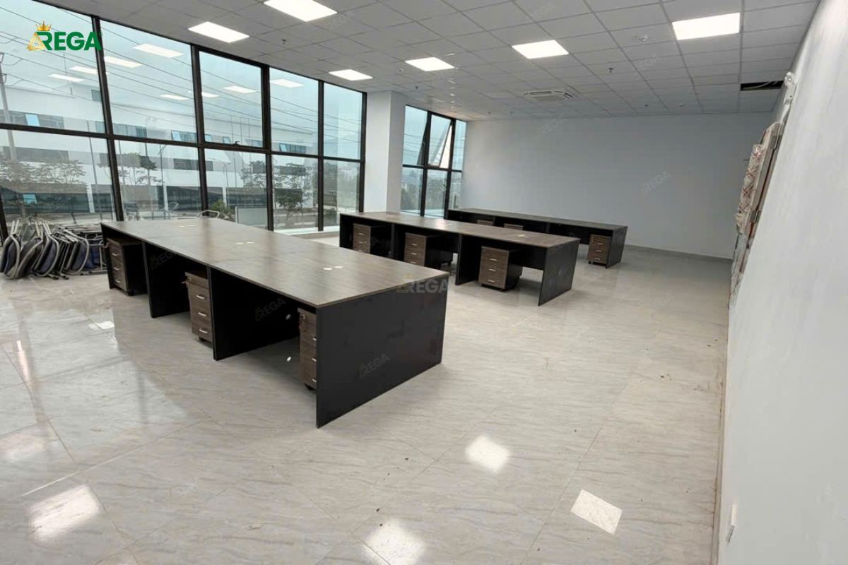 Khu vực làm việc nhóm tại công ty Truyền Thông Ba Miền
