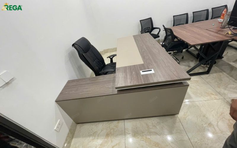 Rega lắp đặt văn phòng công ty Máy Nhựa Việt Đài Góc nhìn thực tế nội thất văn phòng do Rega hoàn thiện