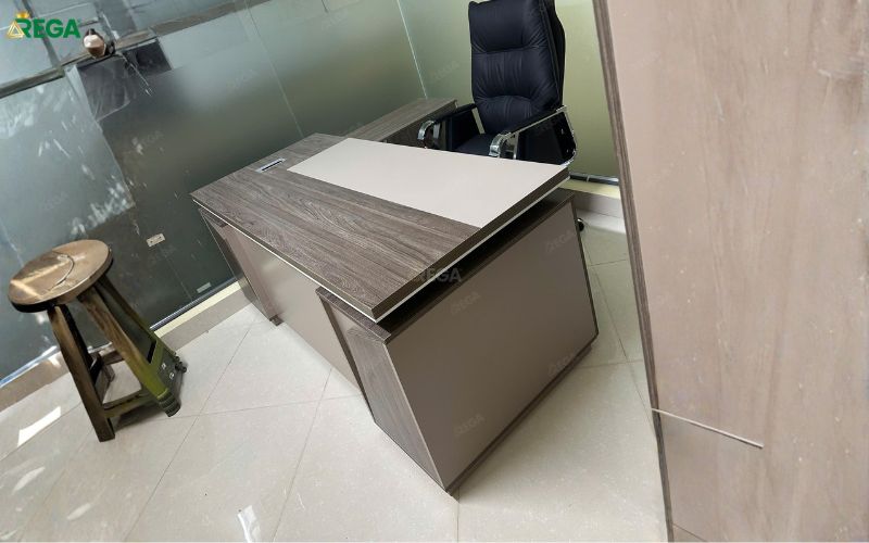 Rega thi công văn phòng Thẩm Định Giá Toàn Cầu Nội thất phòng giám đốc Thẩm Định Giá Toàn Cầu do Rega thi công thực tế