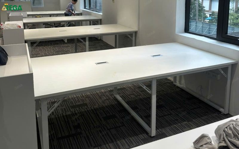 Cụm bàn nhân viên văn phòng Kama sau hoàn thiện