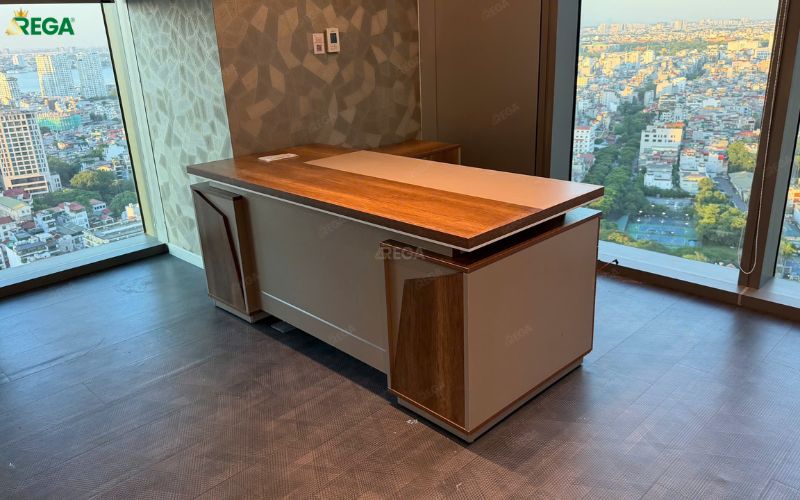 Rega hoàn thiện nội thất Nội Thất Phú Hưng Bàn giám đốc tại Phú Hưng do Rega thi công