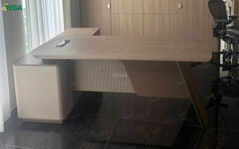 Rega thi công văn phòng 3S Toàn Cầu Rega thi công bàn giám đốc văn phòng 3S Toàn Cầu