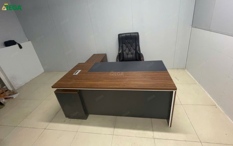 Rega thi công văn phòng công ty S.LA Việt Nam Rega hoàn thiện bàn ghế giám đốc S.LA Việt Nam
