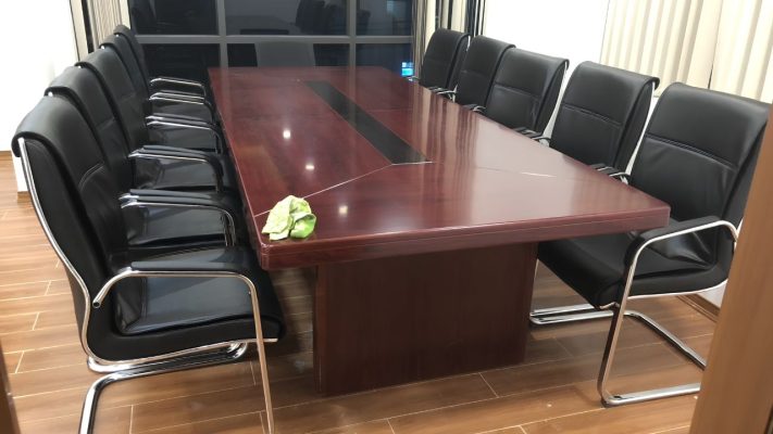 15+ Mẫu Bàn Họp Sơn PU Đẹp, Bền, Phù Hợp Nhiều Không Gian Bàn họp sơn PU dài 3m cho văn phòng lớn