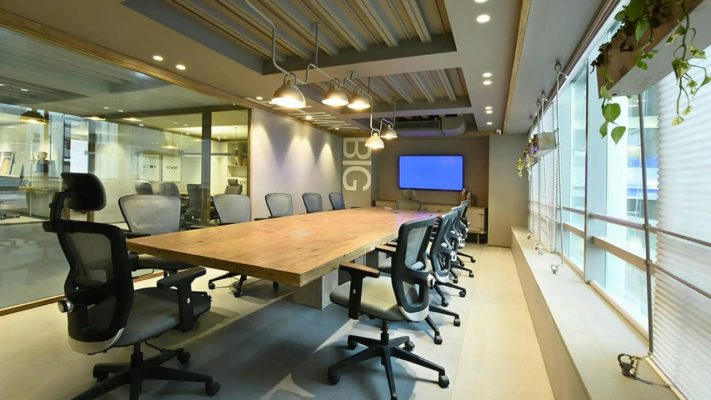 Gợi ý 5 mẫu ghế giám đốc dành cho phòng họp cao cấp Ghế giám đốc chân xoay phù hợp phòng họp hiện đại