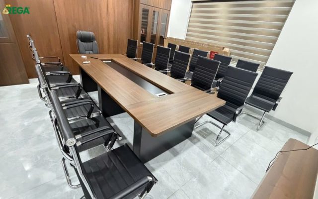 Rega thi công nội thất văn phòng Aka Media Bàn phòng họp Aka Media được REGA thiết kế chuyên nghiệp